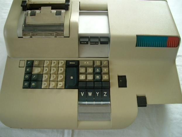 Olivetti Programma 101 (2).JPG